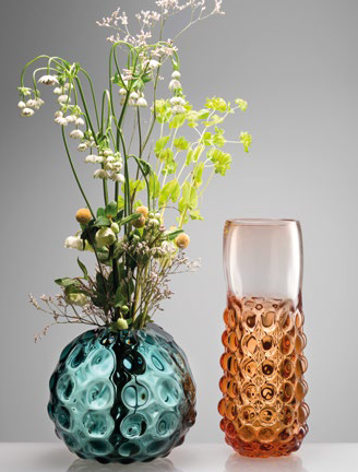 LES DUEX AMIS VASE H.32