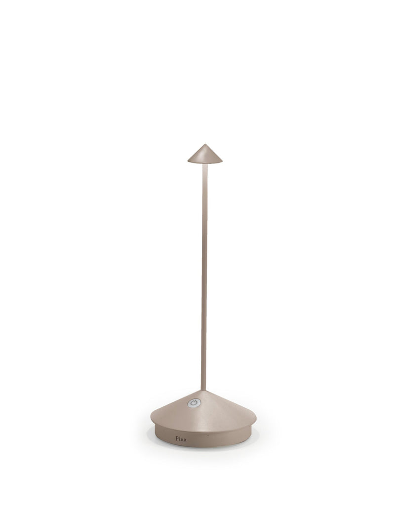 PINA PRO TABLE LAMP